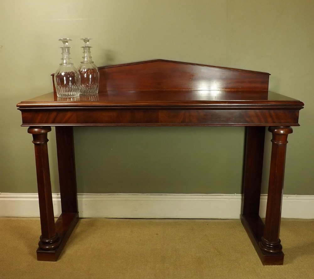 Antique 19th C Mahogany Table