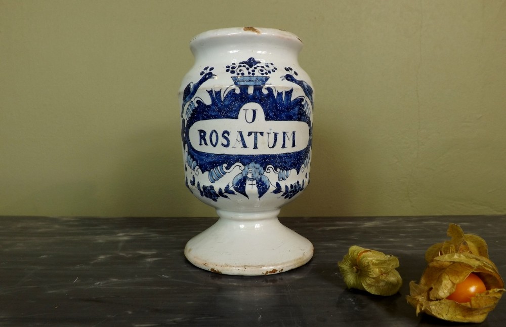 18th C Delft apothecary jar
