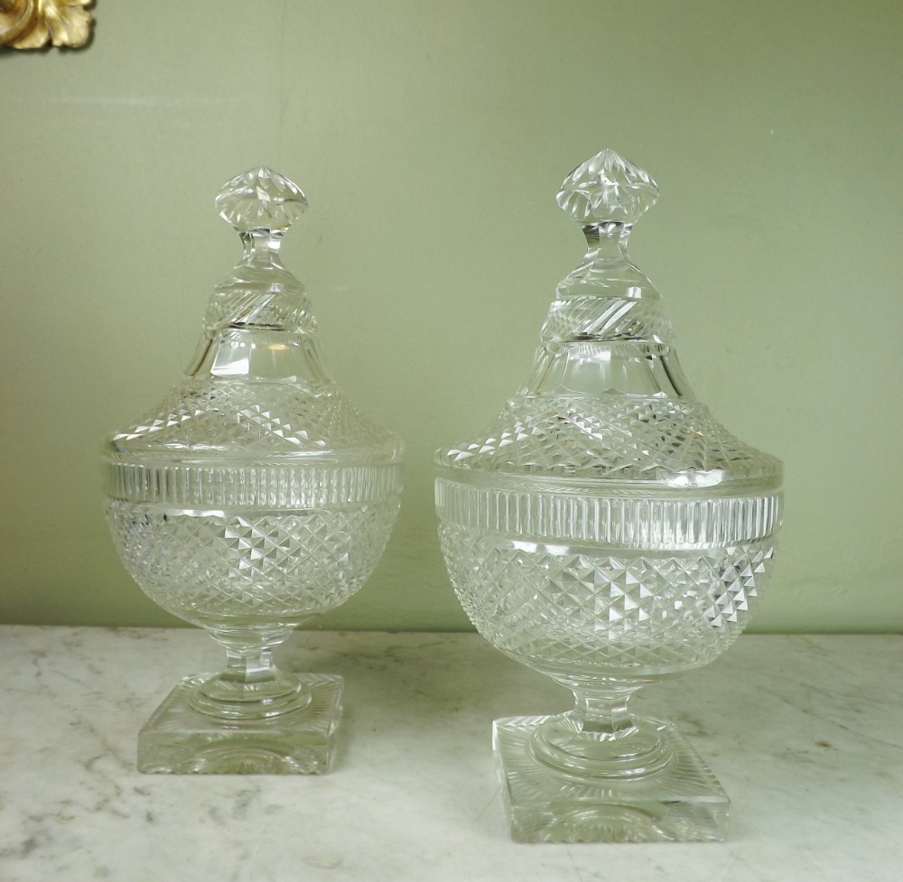 PAIR OF EARLY 19TH C GLASS VASE & COVERS