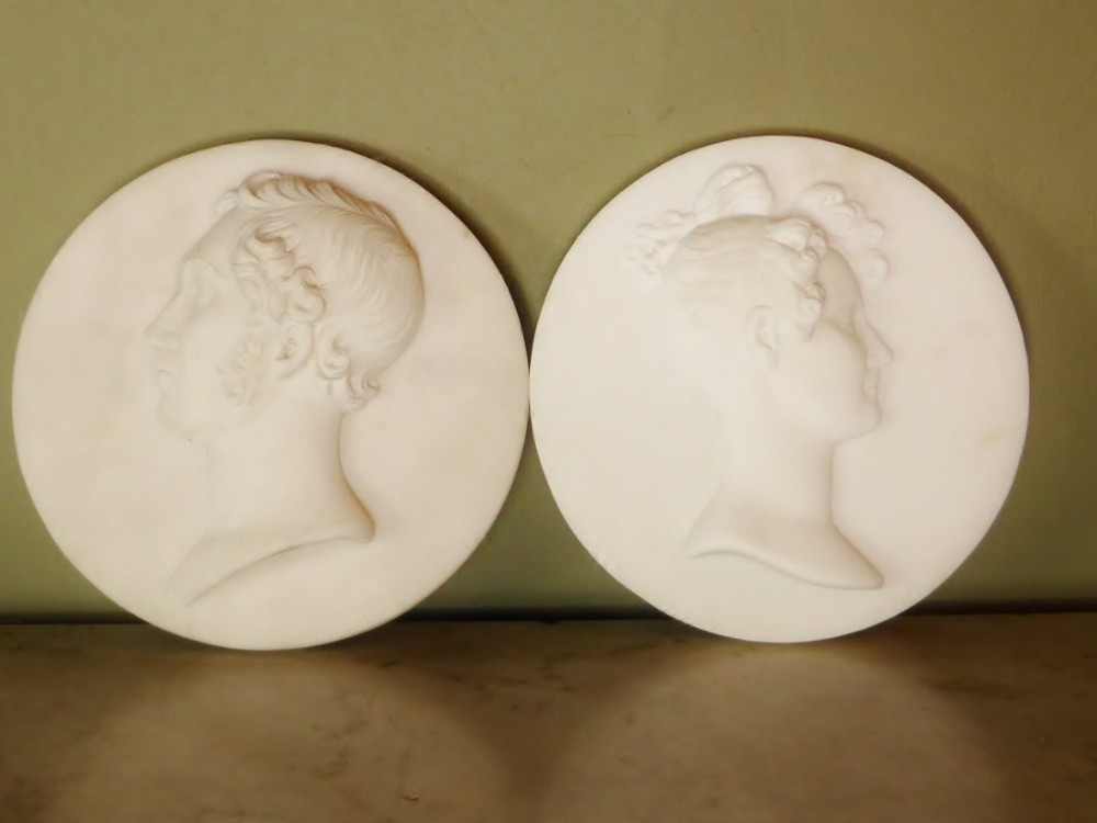 PAIR OF EARLY 19TH C MARBLE PORTRAIT PLAQUES