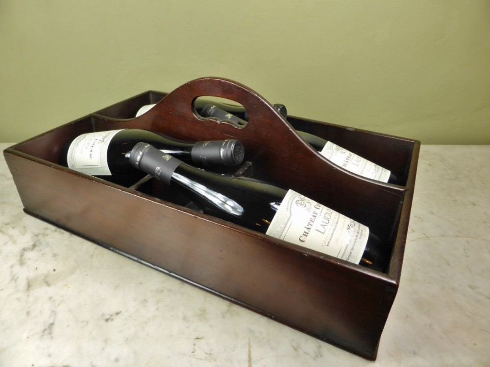 18TH C GEORGIAN MAHOGANY BOTTLE CARRIER