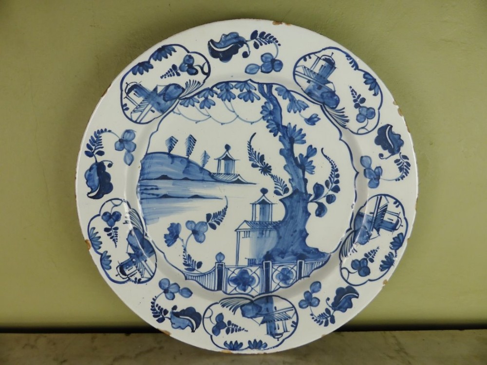18TH C DELFT CHARGER