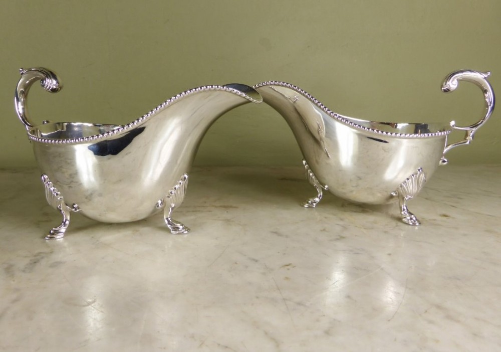 PAIR OF 19TH C SILVER SAUCE BOATS