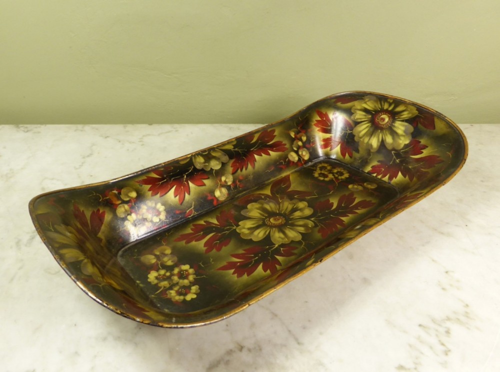 19TH C TOLE FRUIT OR BREAD BASKET