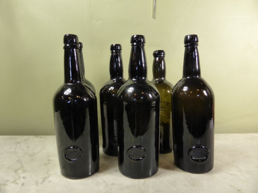 18TH /19TH C INNER TEMPLE WINE BOTTLES