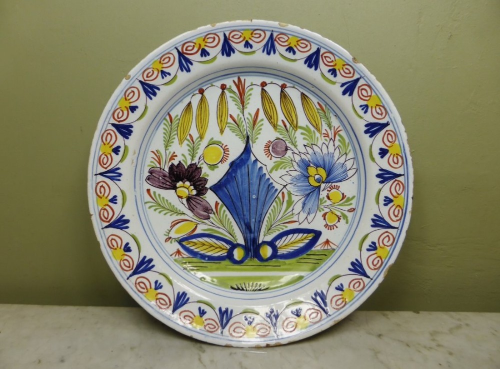 18TH C POLYCHROME DELFT CHARGER