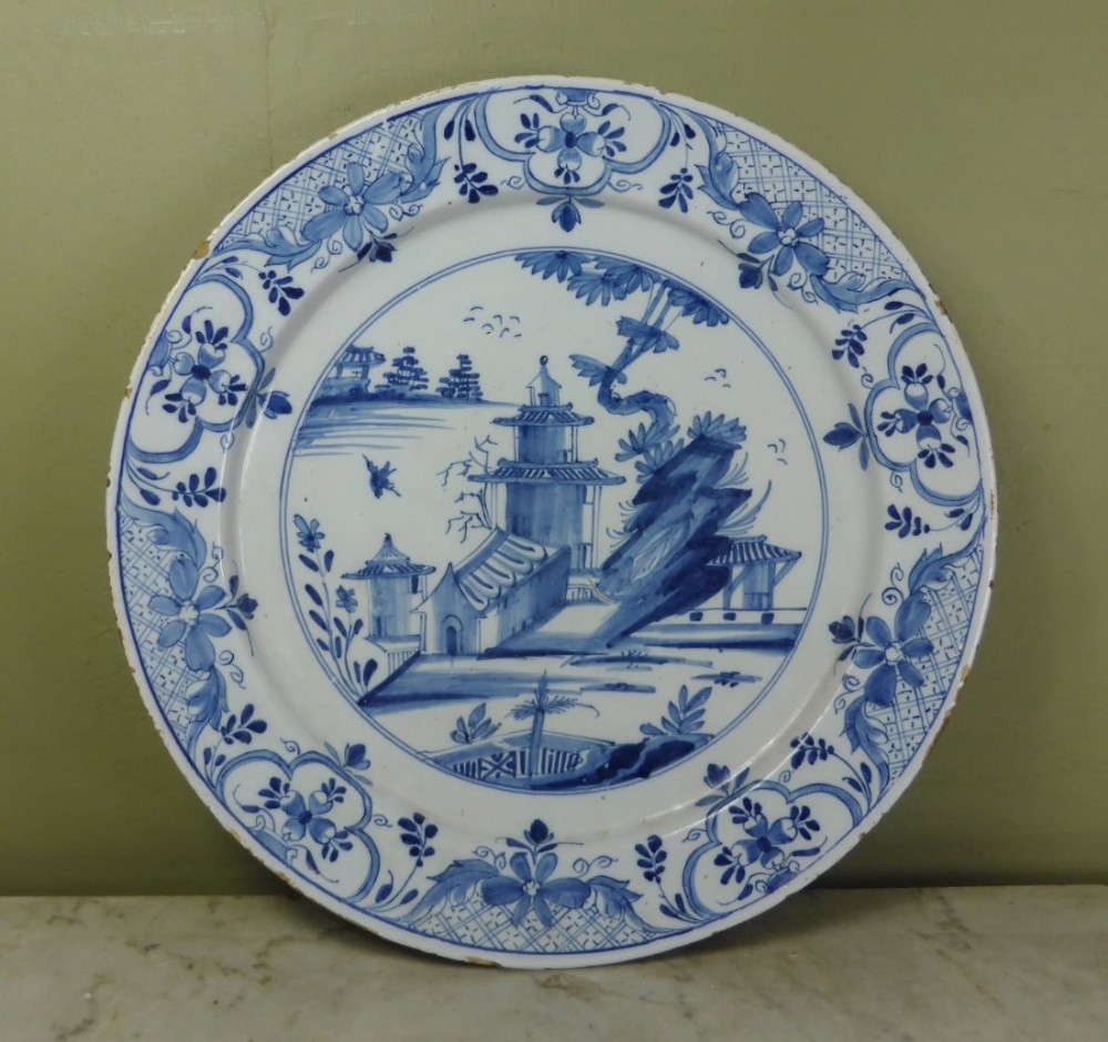 18TH C DELFT CHARGER