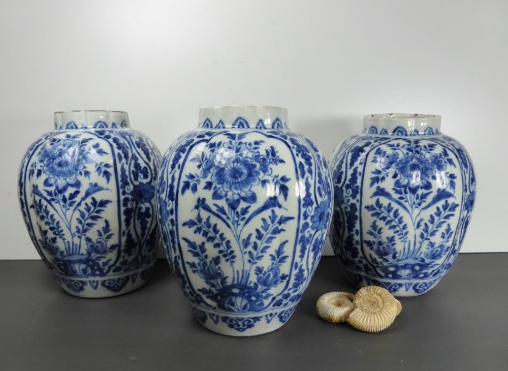 SET OF THREE 18TH C DELFT VASES