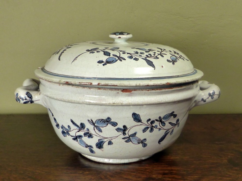 18TH C TIN GLAZED TUREEN