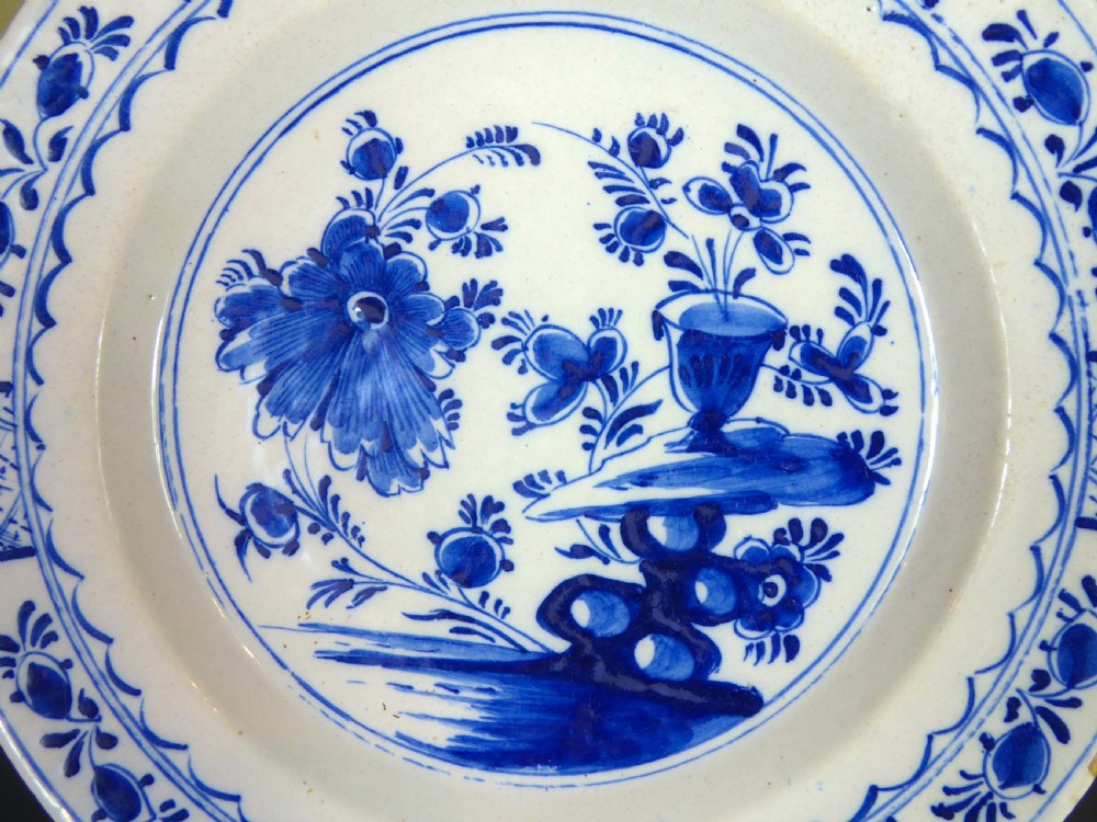 AN 18TH C DELFT CHARGER  View III