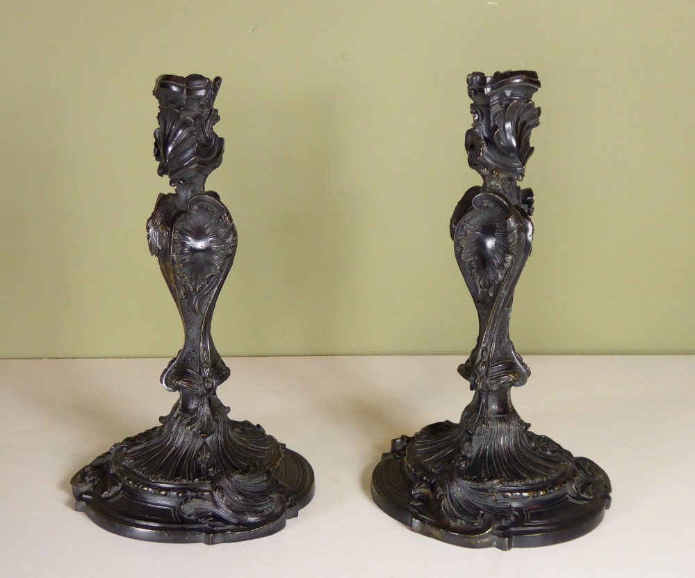 PAIR OF 18TH C ROCOCO BRONZE CANDLESTICKS