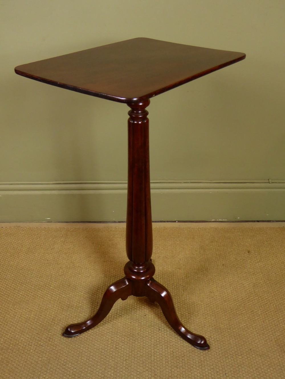 19TH C MAHOGANY SIDE TABLE