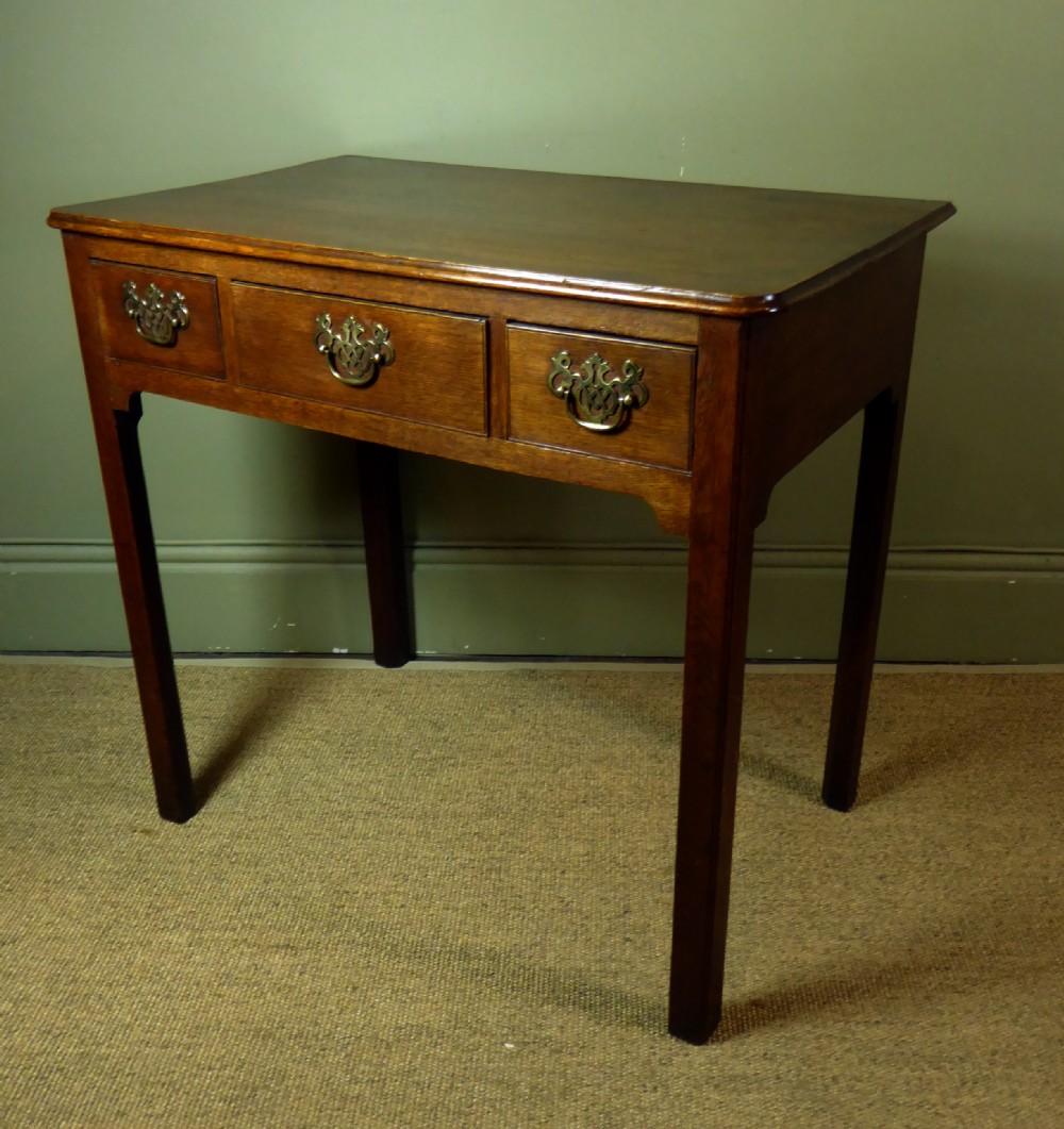 GEORGE III OAK SIDE TABLE