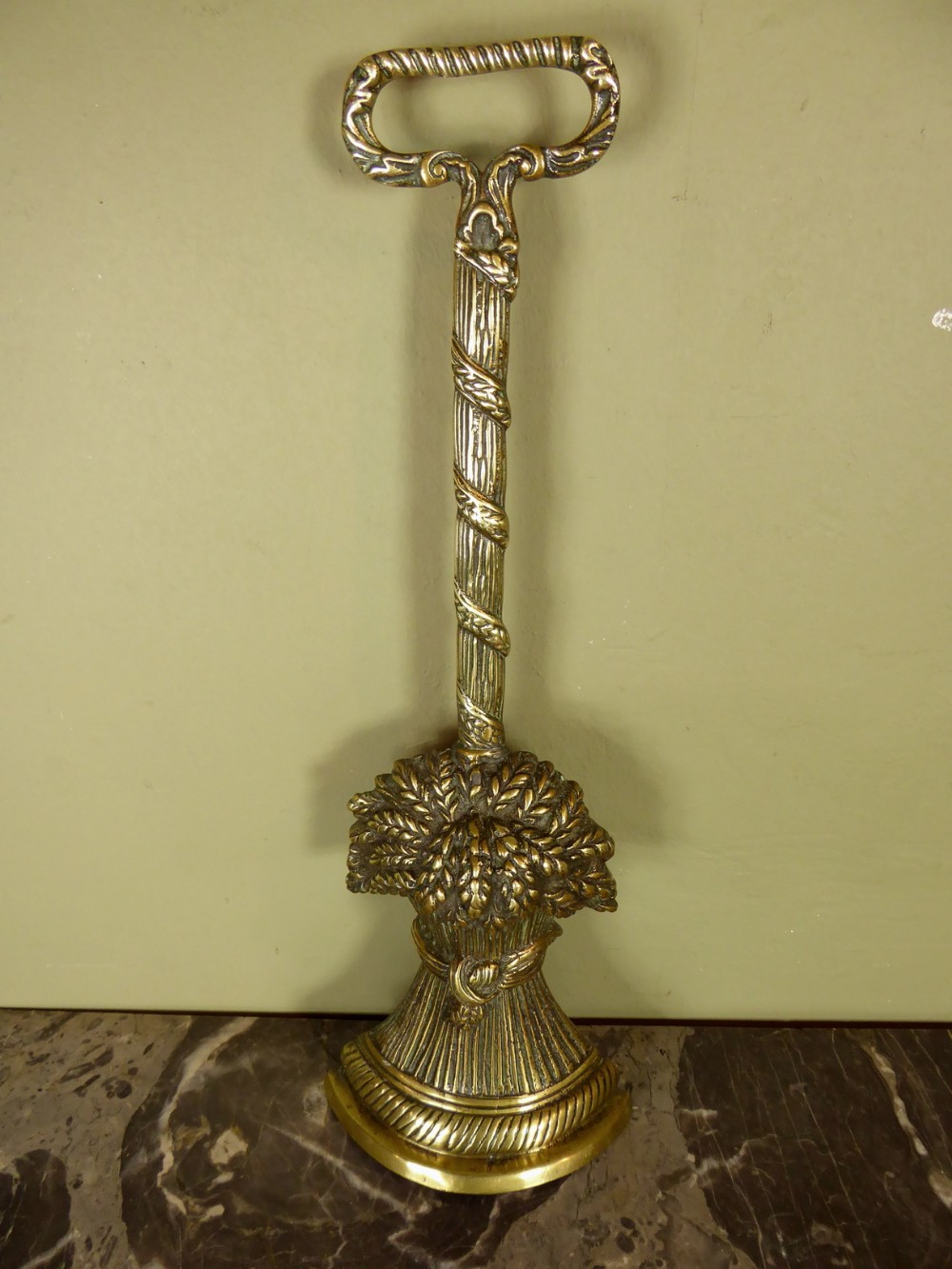 19TH C BRASS DOOR STOP