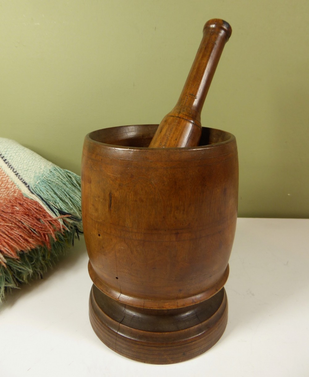 18TH C FRUITWOOD PESTLE & MORTAR