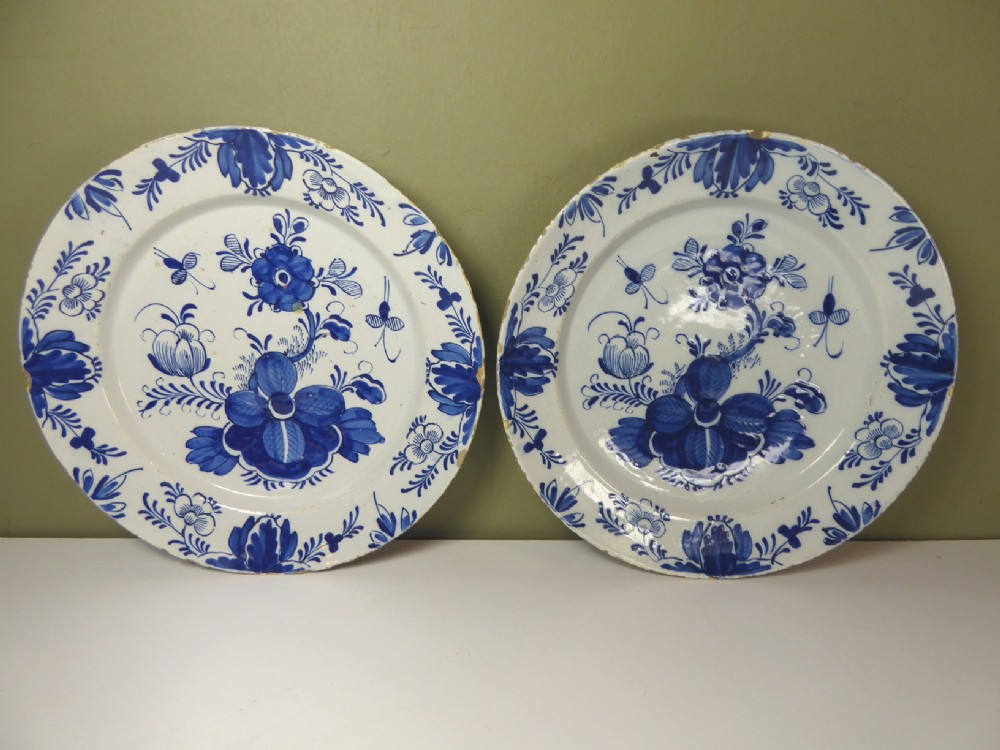 PAIR OF 18TH C DELFT CHARGERS