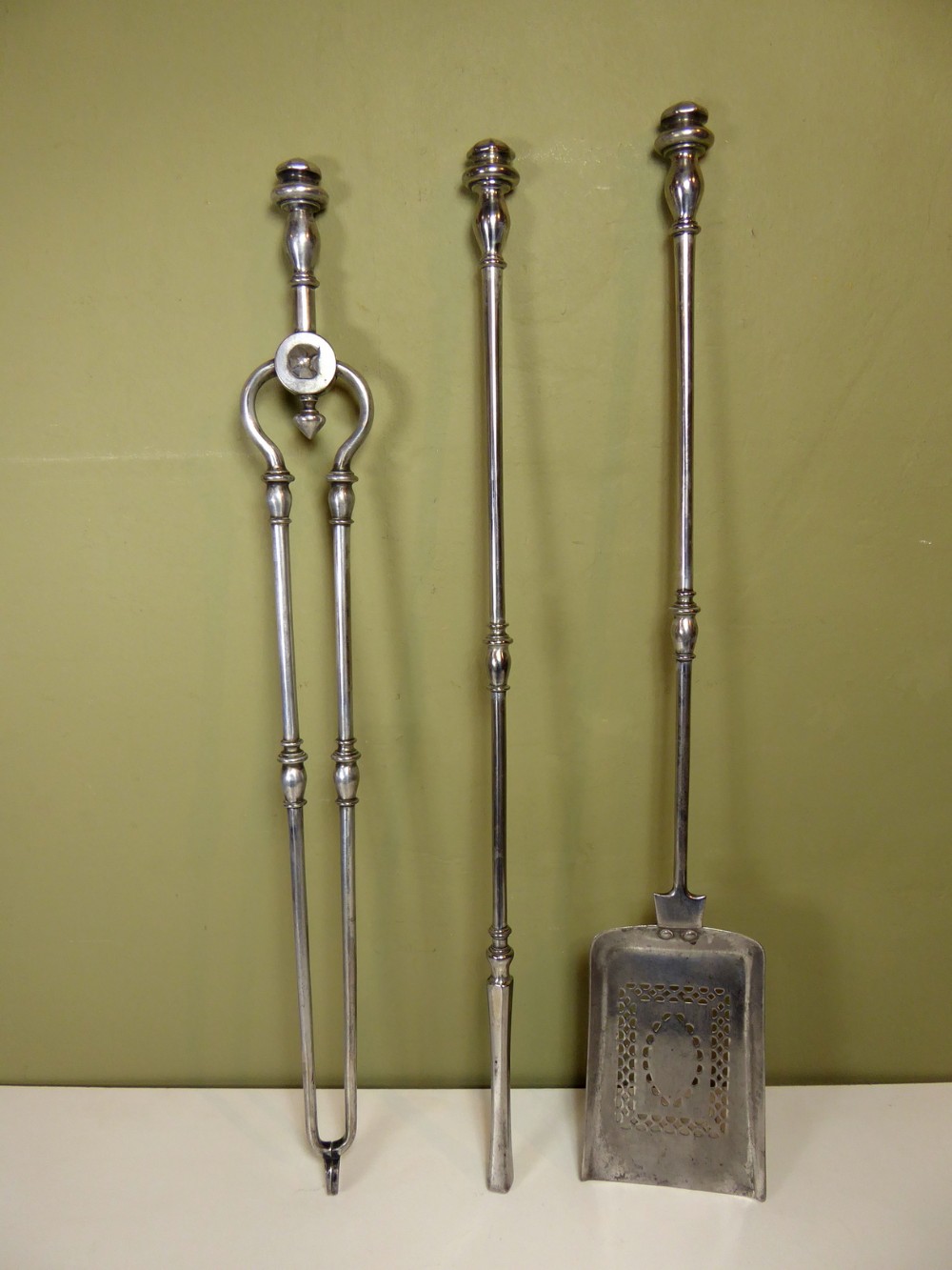 SET OF STEEL FIRE TOOLS