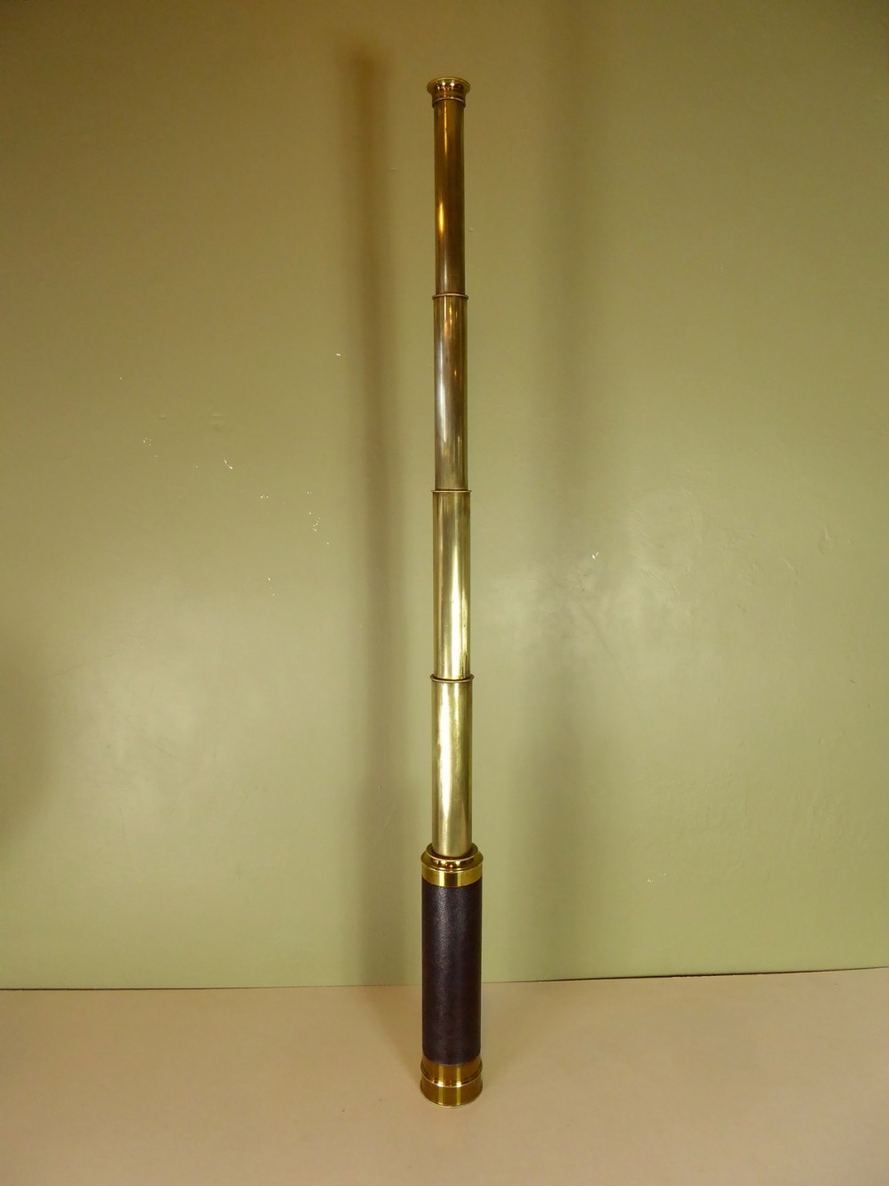 19TH C BRASS & LEATHER CASED TELESCOPE