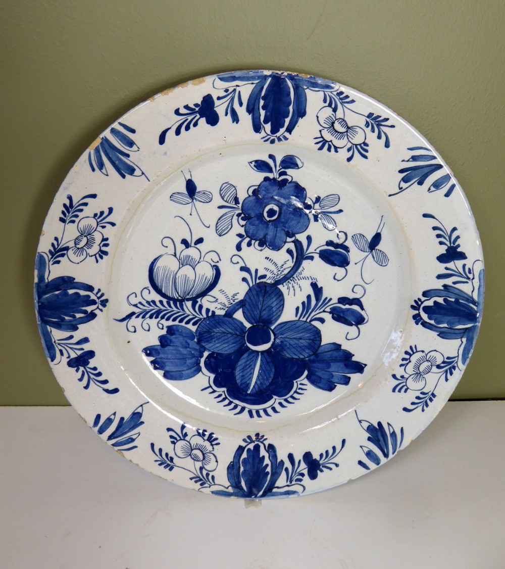 18TH C DELFT CHARGER