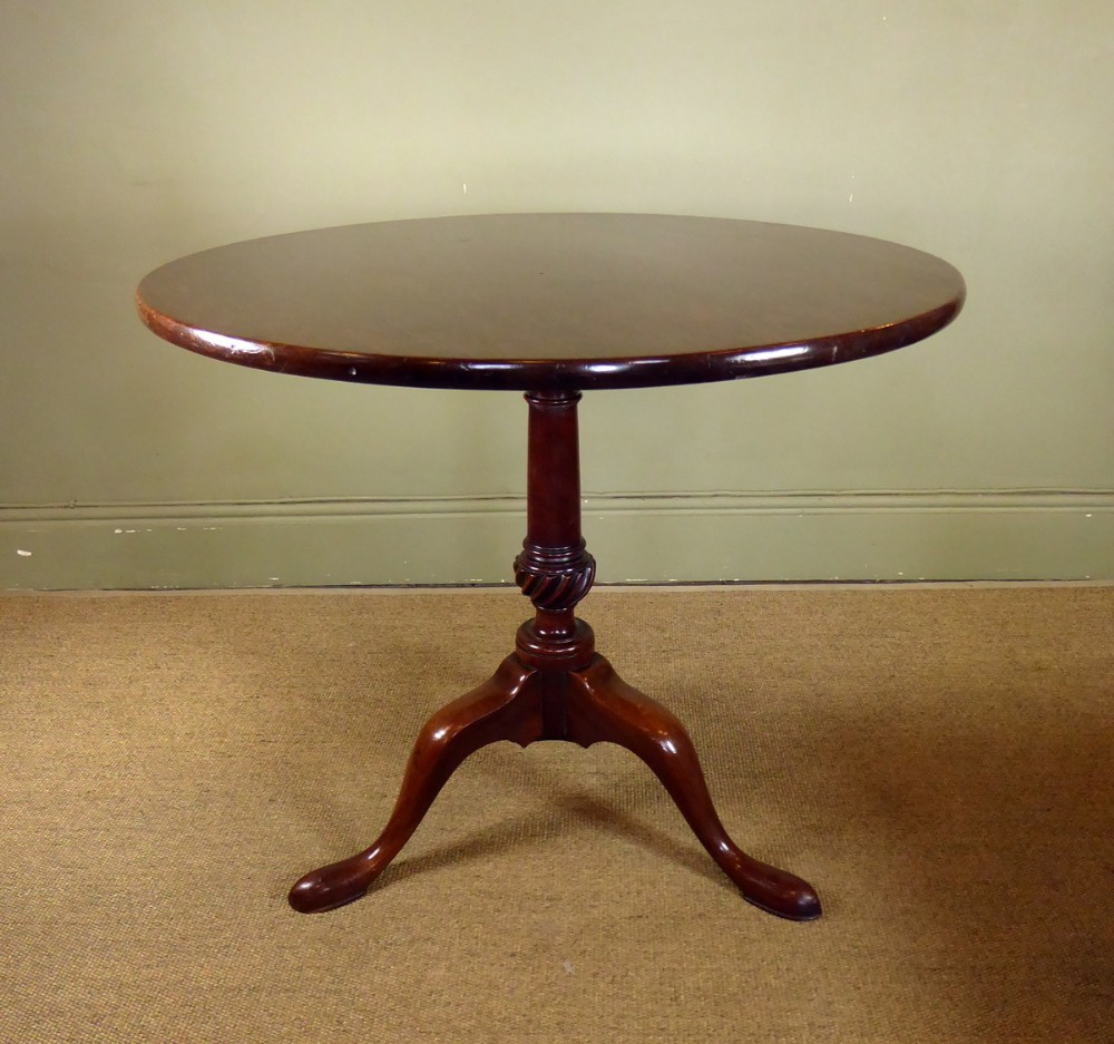 GEORGE III MAHOGANY TRIPOD TABLE