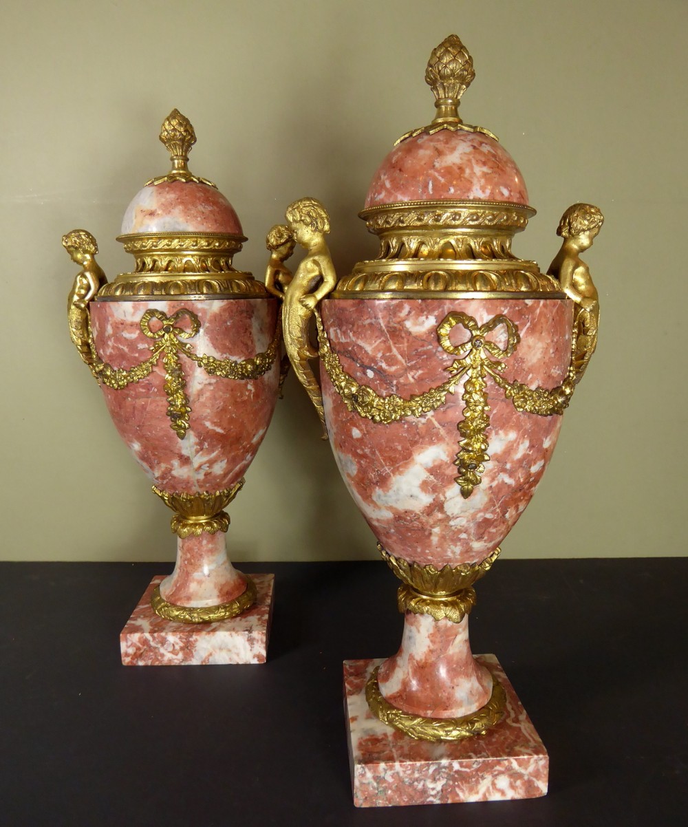 PAIR OF 19TH C MARBLE VASES
