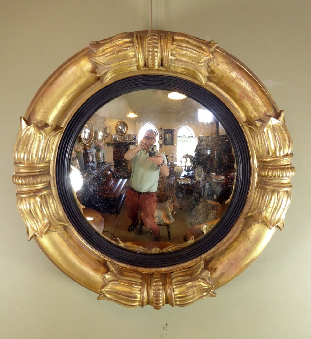 WILLIAM IV GILT CONVEX MIRROR