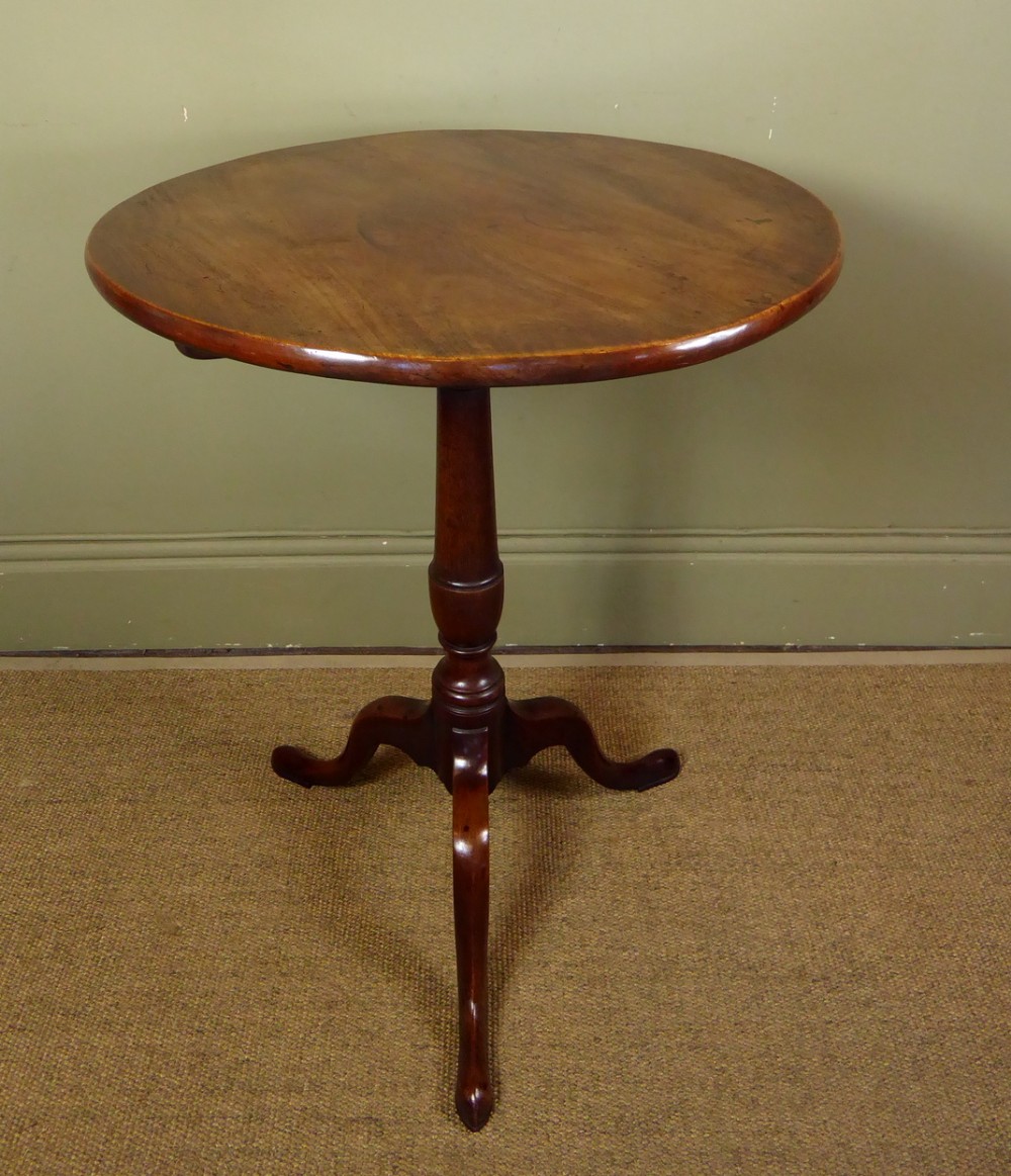 GEORGE III MAHOGANY TRIPOD TABLE