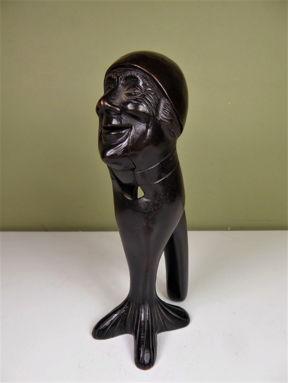 A PAIR OF 19thC. NUT CRACKERS
