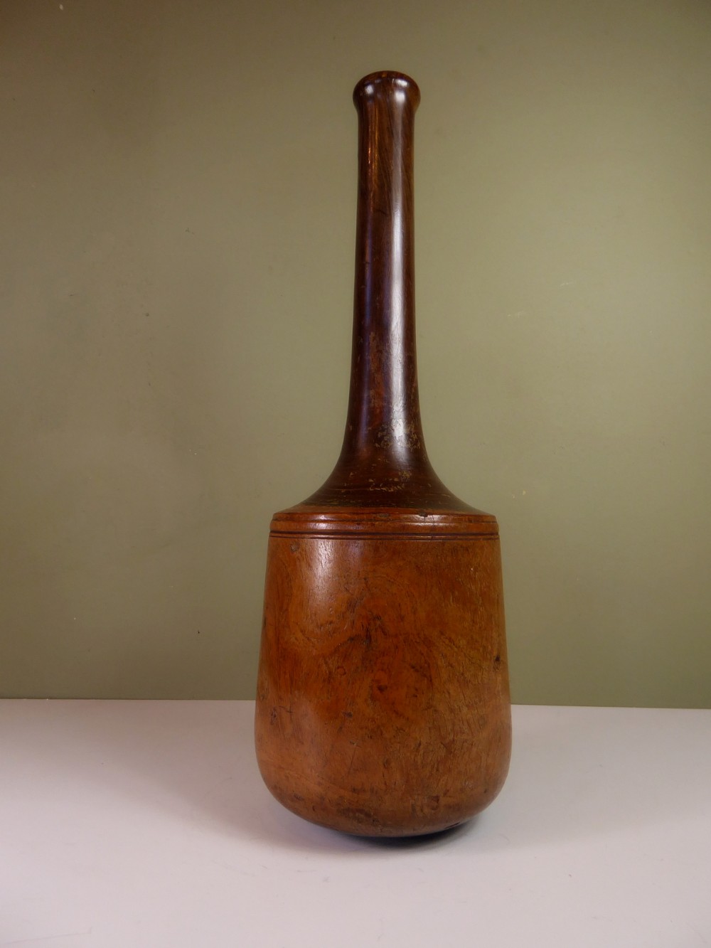 VERY LARGE LIGNUM VITAE PESTLE