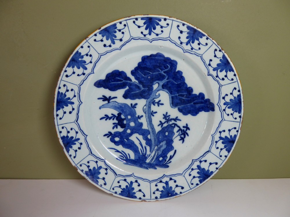 18TH C DELFT CHARGER