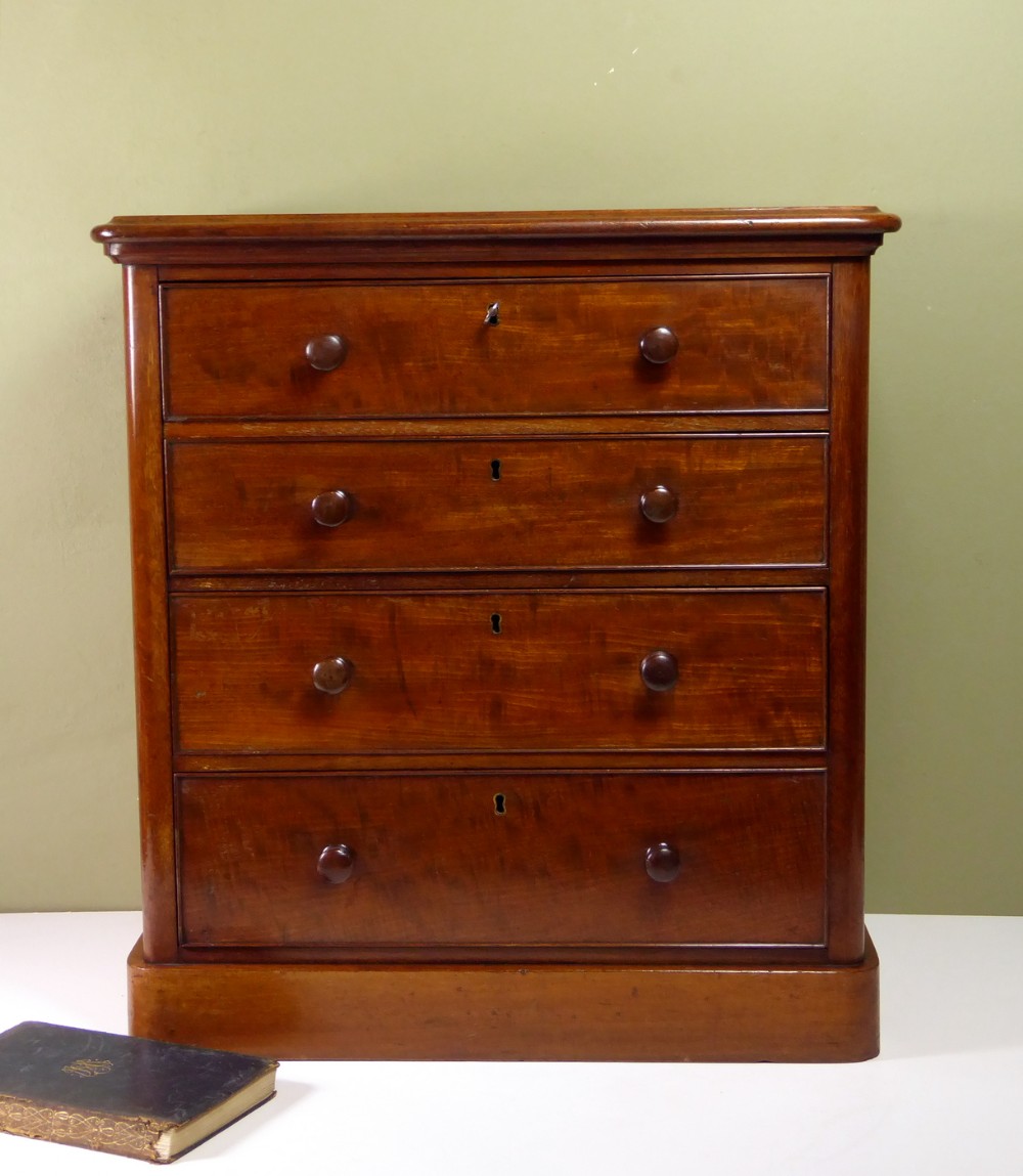 19TH C MAHOGANY DESK TOP CHEST