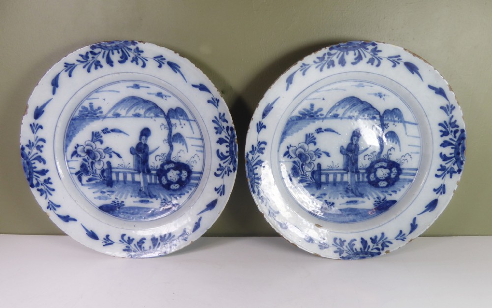 PAIR OF 18TH C DELFT CHARGERS