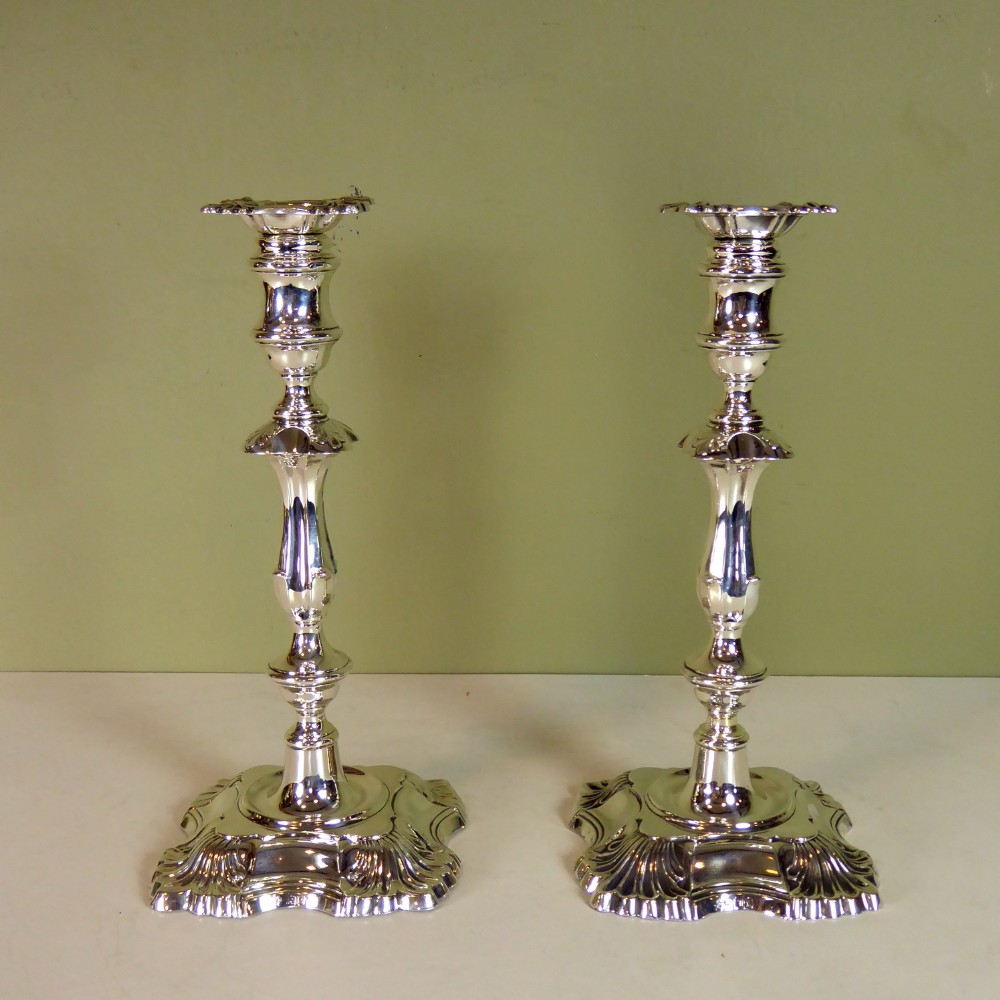 LARGE PAIR OF SILVER CANDLESTICKS, LONDON 1906