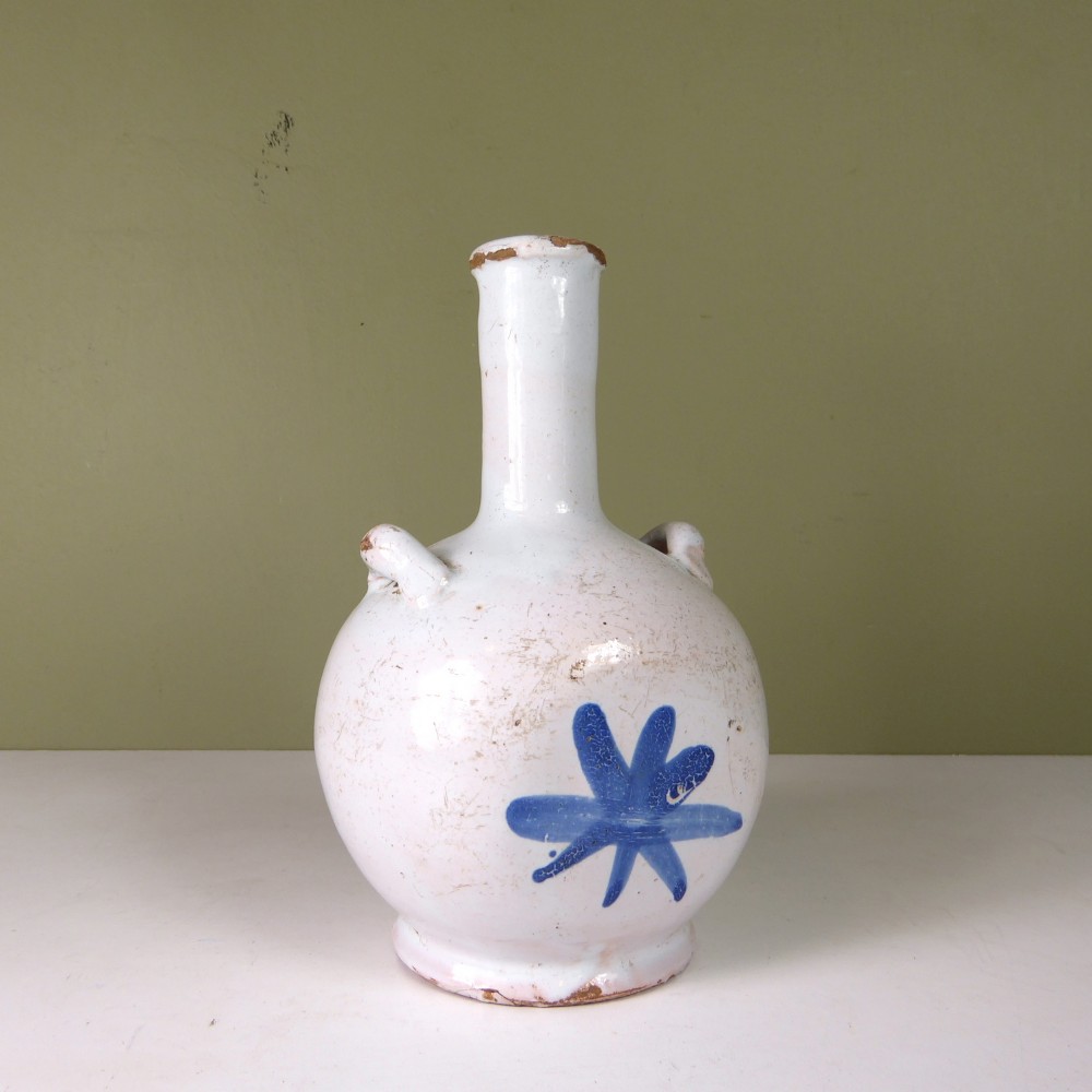 18TH C DELFT BOTTLE