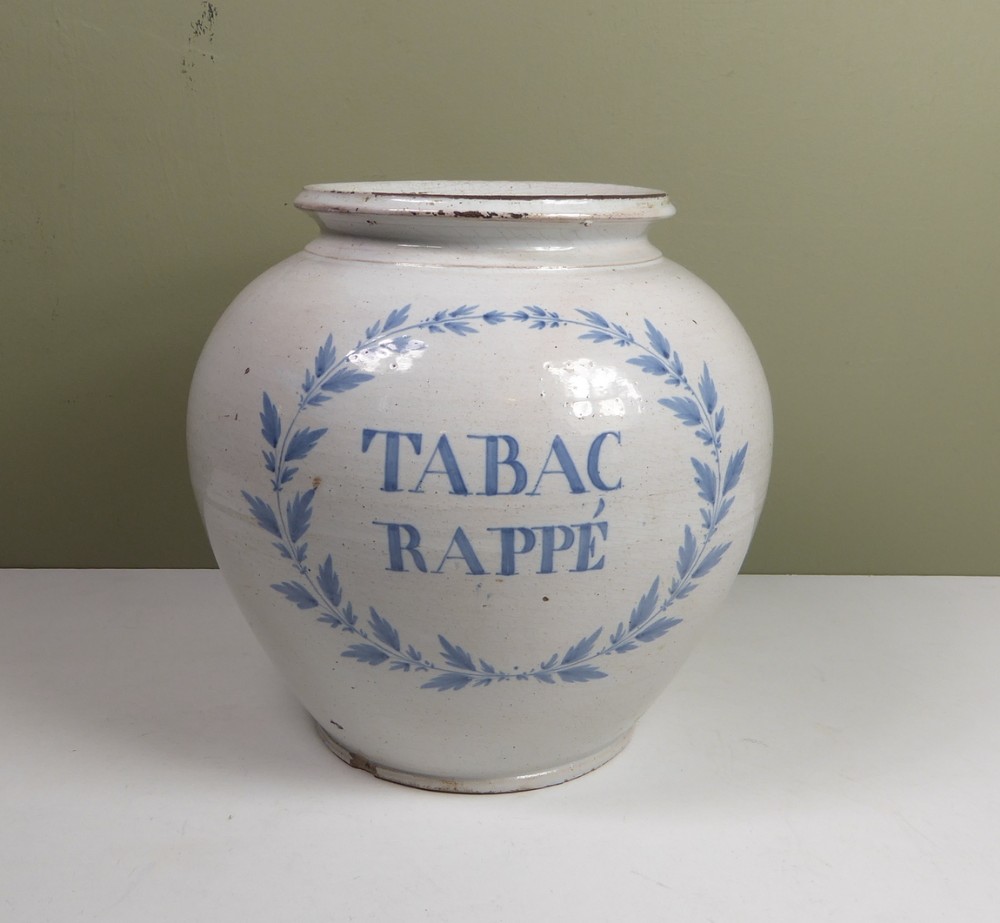 A DELFT TOBACCO JAR