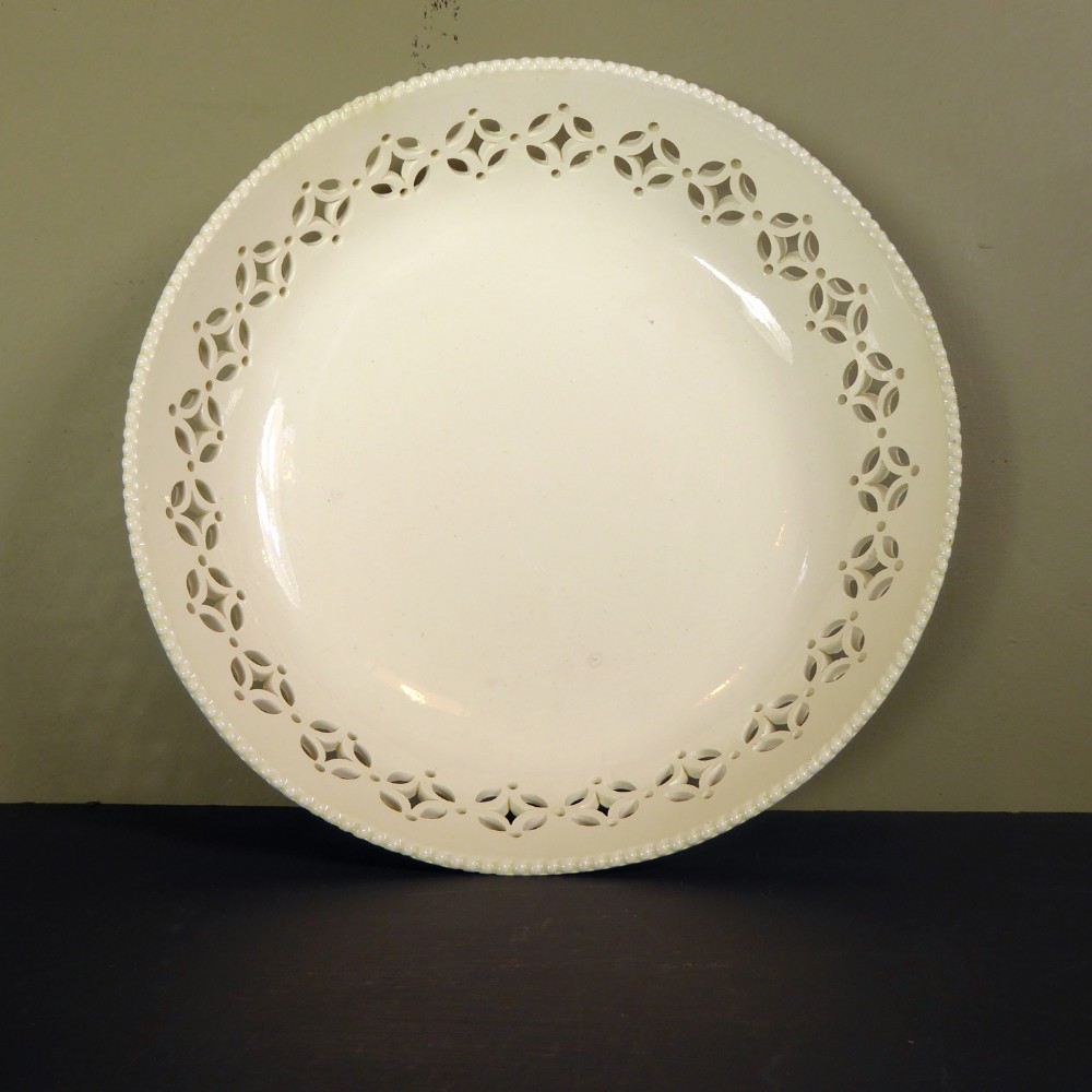 19TH C CREAMWARE BOWL