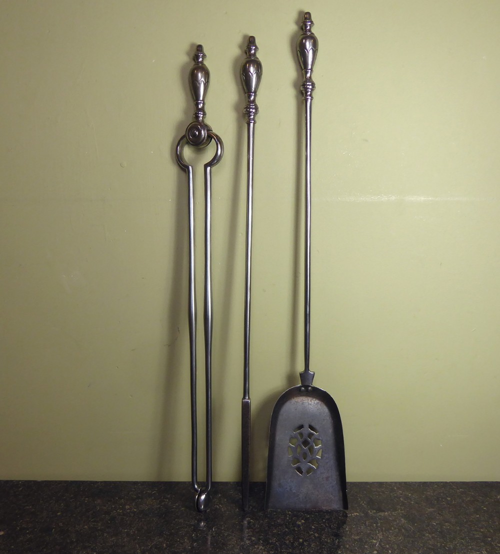 EARLY 19TH C STEEL FIRE TOOLS