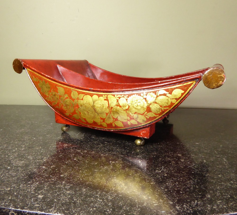 EARLY 19TH C TOLEWARE CHEESE COASTER