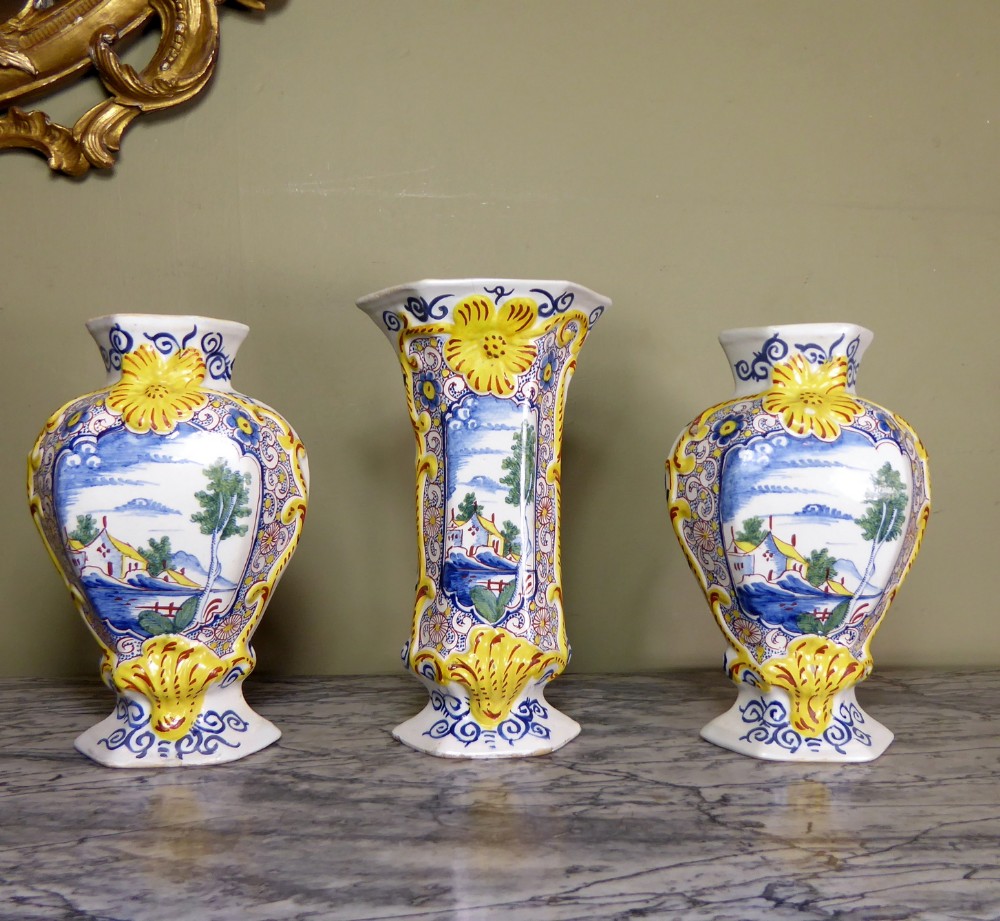 SET OF 18TH C DELFT POLYCHROME VASES