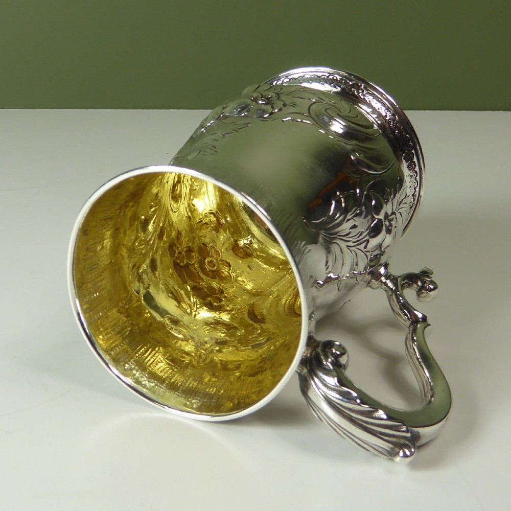 18TH C SILVER TANKARD BY WILLIAM SHAW View IV