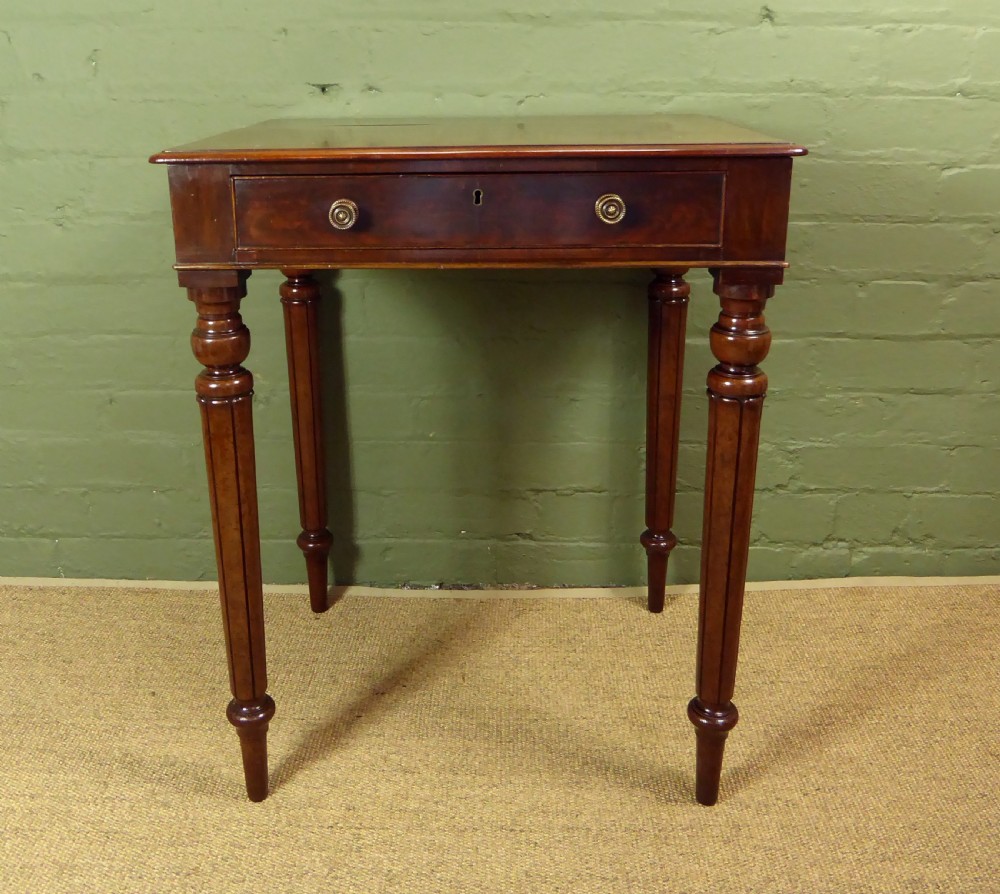 19TH C MAHOGANY SIDE TABLE, LAMP TABLE View II