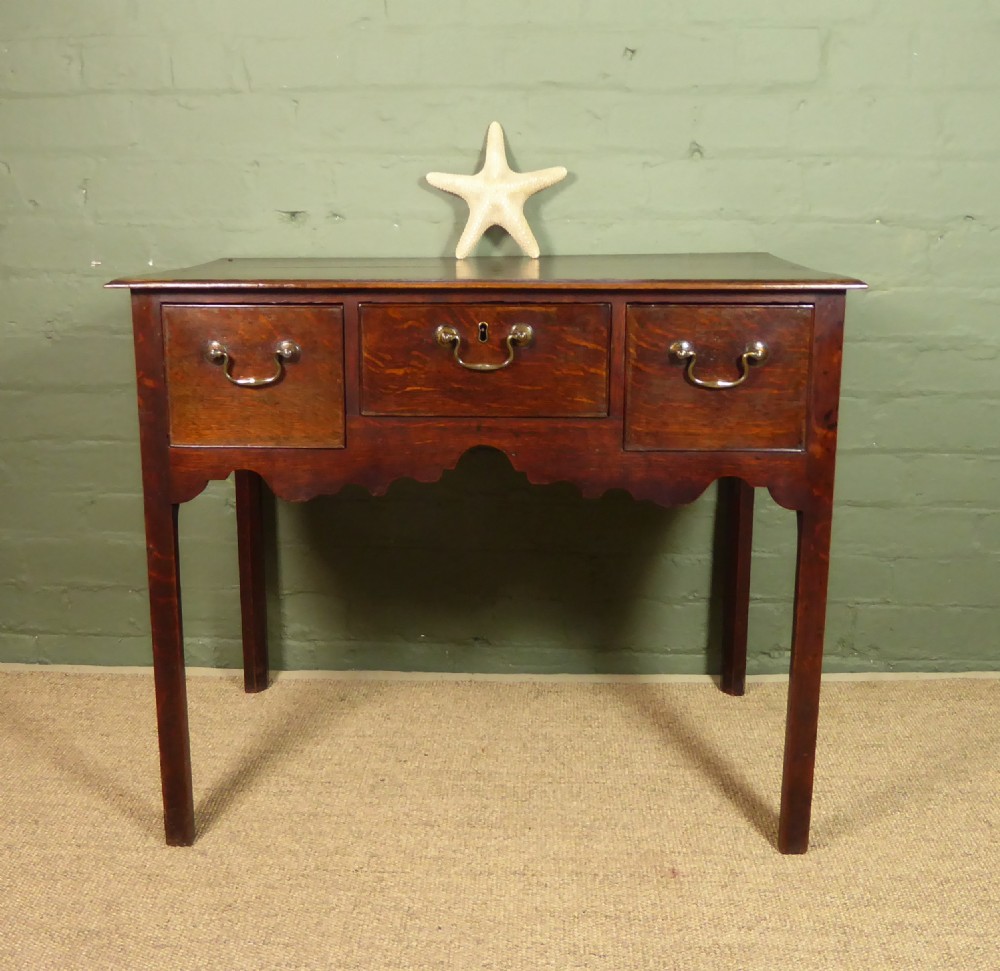 GEORGE III OAK SIDE TABLE