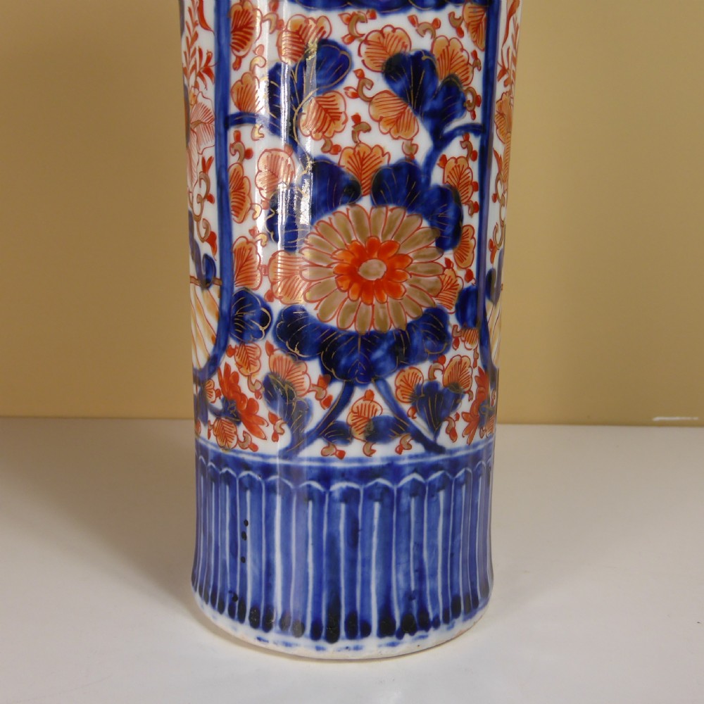 TALL 19TH C IMARI VASE View III