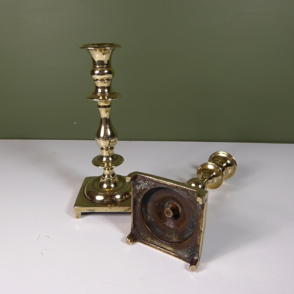 PAIR OF CAST BRASS CANDLESTICKS 1820 View III