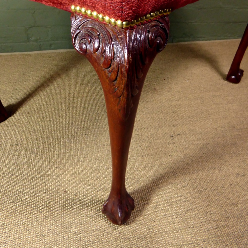 LARGE UPHOLSTERED CENTRE STOOL  View IV