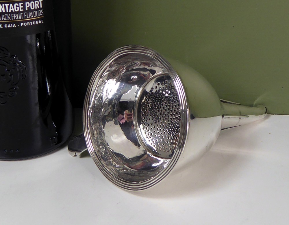 REGENCY SILVER WINE FUNNEL, LONDON 1807 View VI