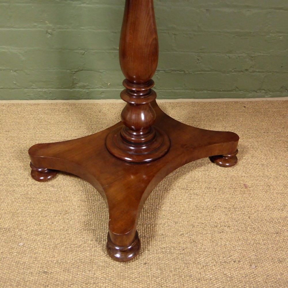 19TH C MAHOGANY LAMP TABLE View IV