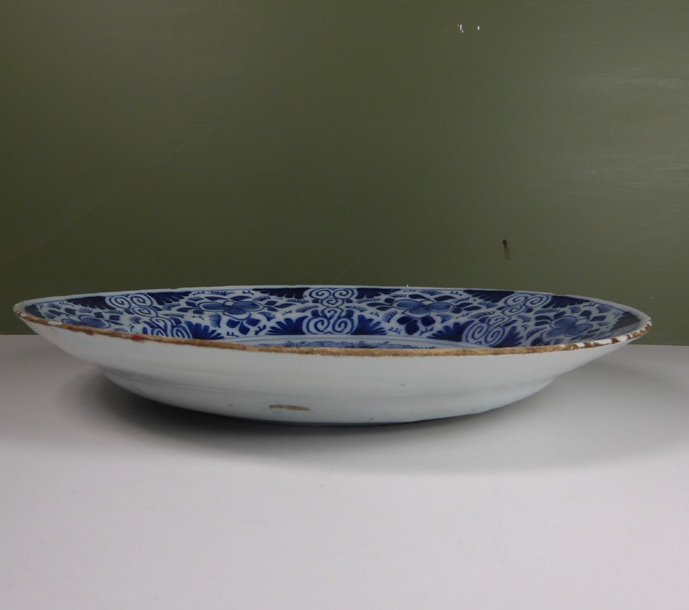 18TH C DELFT CHARGER View VI