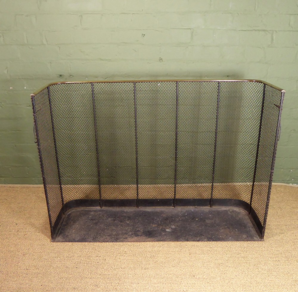 19TH C NURSERY FIRE GUARD View V