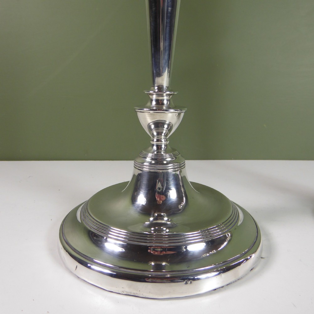 PAIR OF SILVER CANDLESTICK 1908 View III